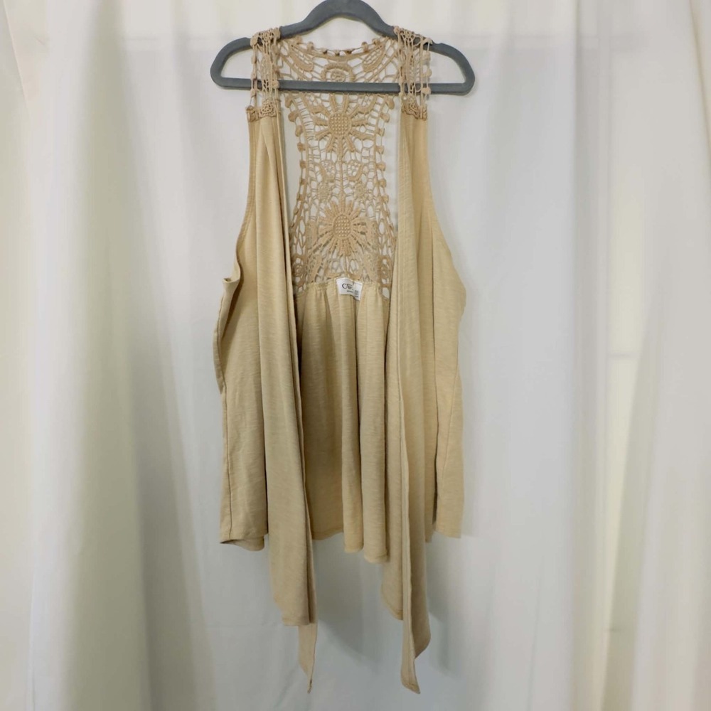 Cato Woman Size 18/20W Beige Crochet Lace Back Vest Boho Festival Draped Women's